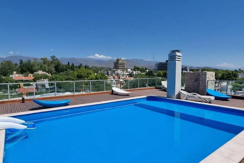 Pileta Con Vistas Panoramicas, Seguridad Y Cochera Mendoza